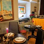 Maison Matilda - Boutique & *