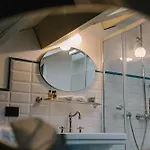Maison Matilda - Boutique & *